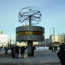 29.12 13:52 Fr: Die Weltzeituhr auf dem Alexanderplatz!