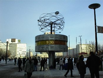 29.12 13:52 Fr: Die Weltzeituhr auf dem Alexanderplatz!