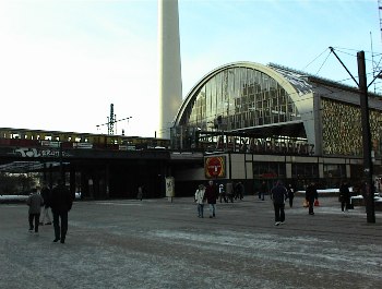 29.12 13:53 Fr: Bahnhof Alexanderplatz!
